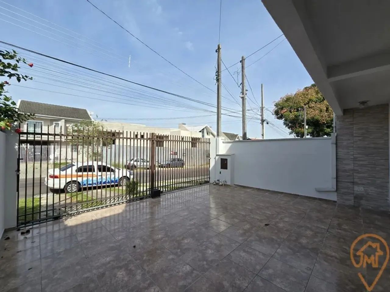 Sobrado com 3 quartos para alugar por R$ 3000.00, 130.00 m2 - XAXIM - CURITIBA/PR - Foto 4