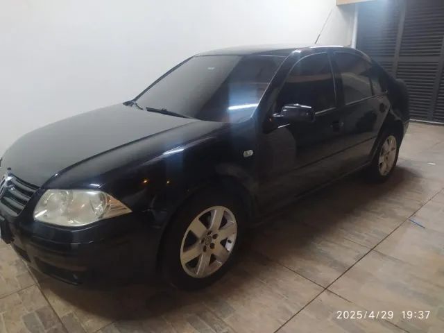 Bora 2008 - Motor 2.0 Automático - Blindado - Foto 2