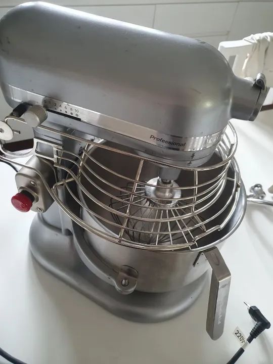 Batedeira KitchenAid Profissional 7,6L 220V Aço Inoxidável