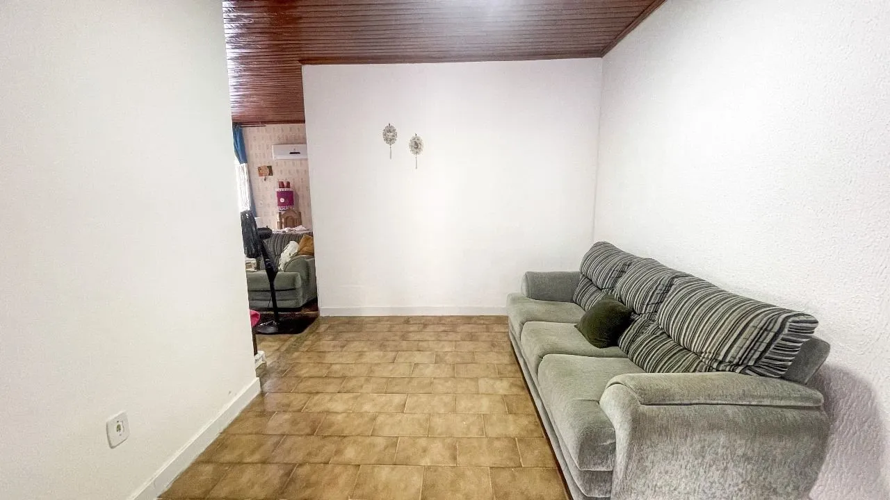 Casa no Conjunto Planalto (Flamanau)