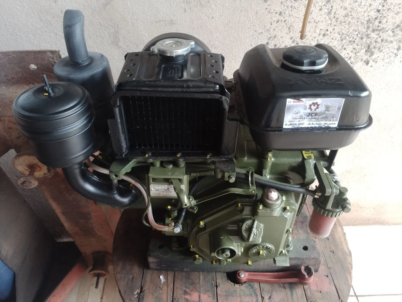 MOTOR YANMAR NS75 TODO REVISADO DISPONÍVEL PARA VENDA