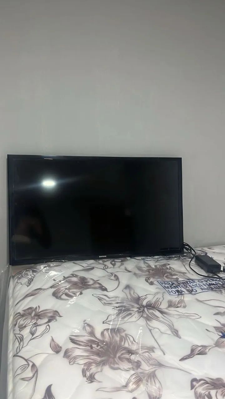 2 TVs SAMSUNG 32'