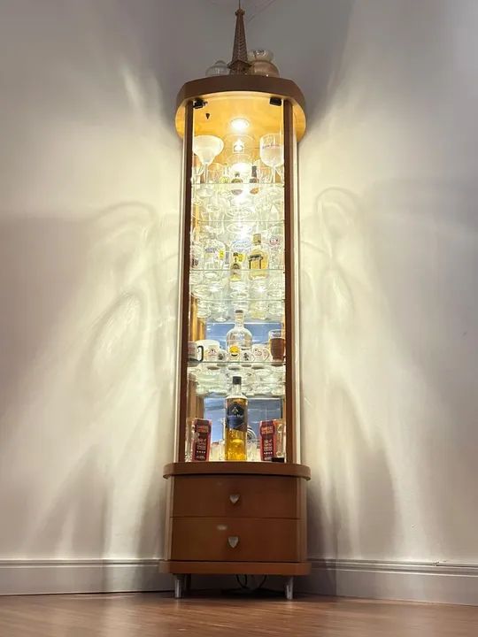 Cristaleira com Iluminação - Foto 2