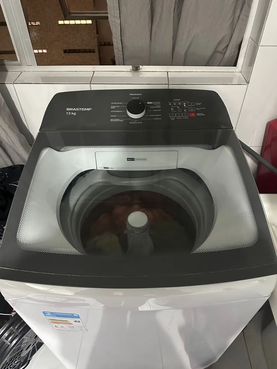 Lavadora de Roupas Brastemp com Ciclo Tira Manchas Advanced e Ciclo Antibolinha Branca
