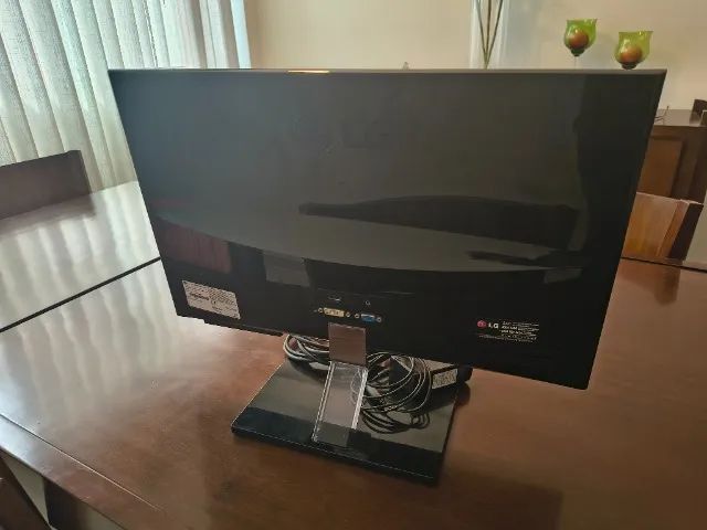 monitor LG FLATRON E2260 funcionando. 21,5 polegadas FHD - Foto 6