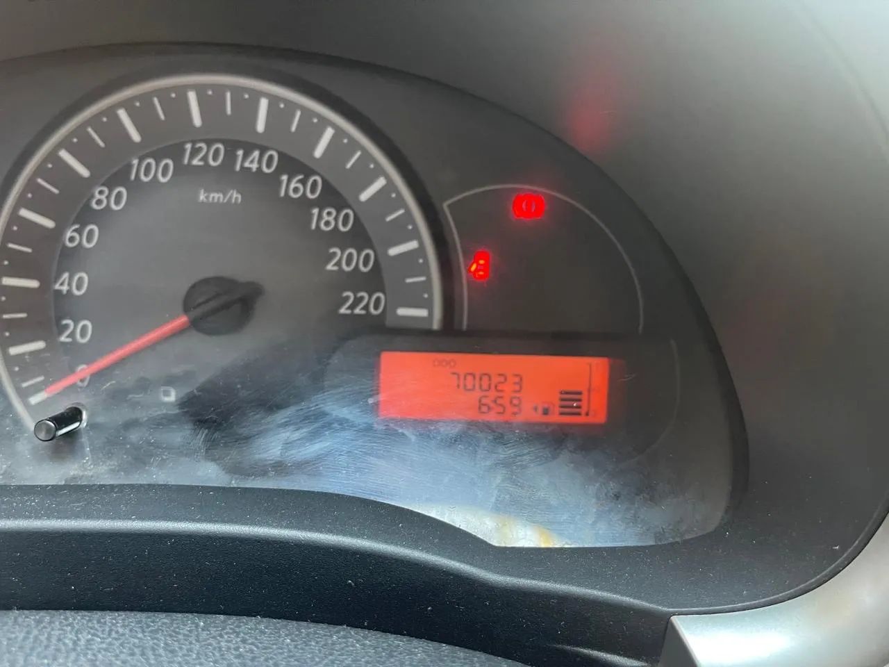 Nissan March 1.0 16V FLEX FUEL 5P 2012