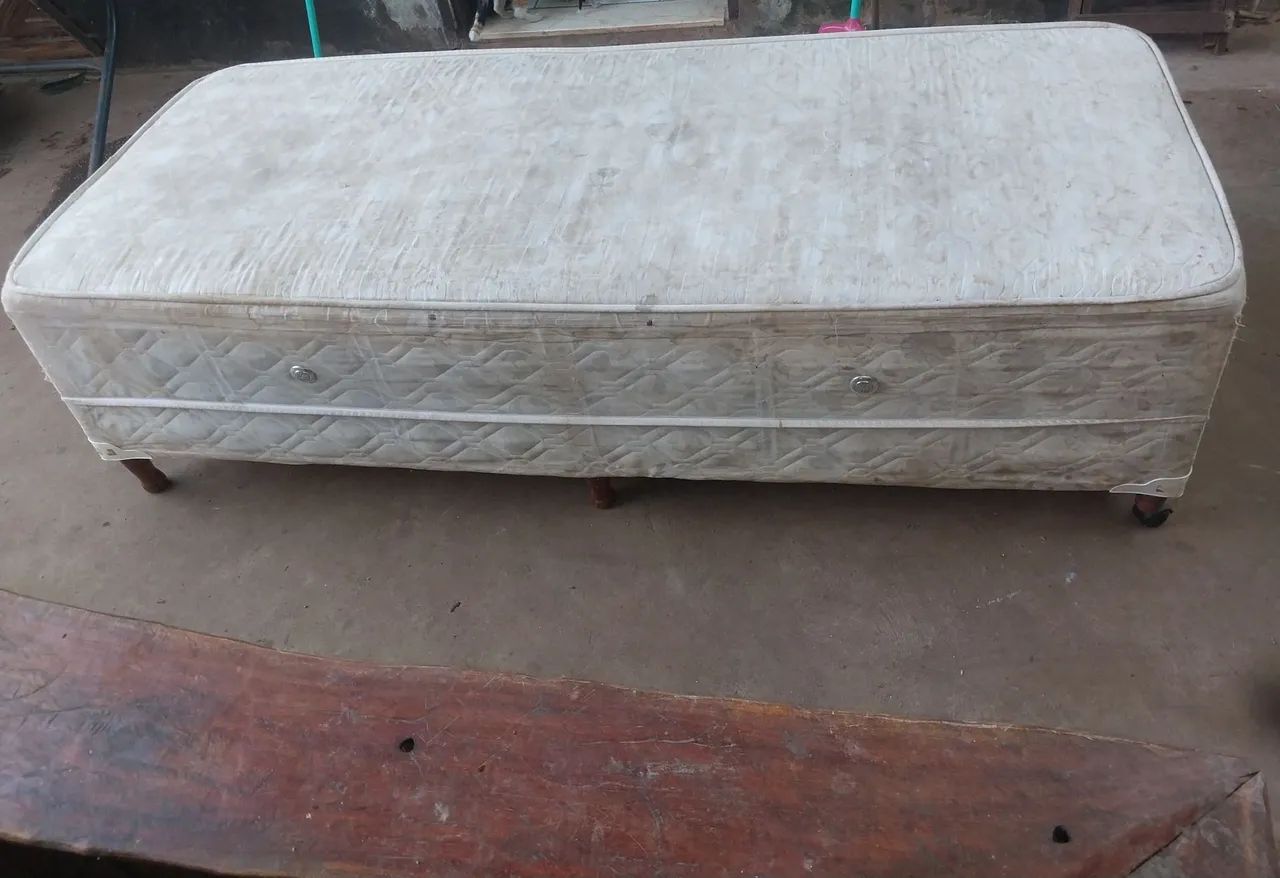 Base de cama box solteiro com avaria - Foto 3