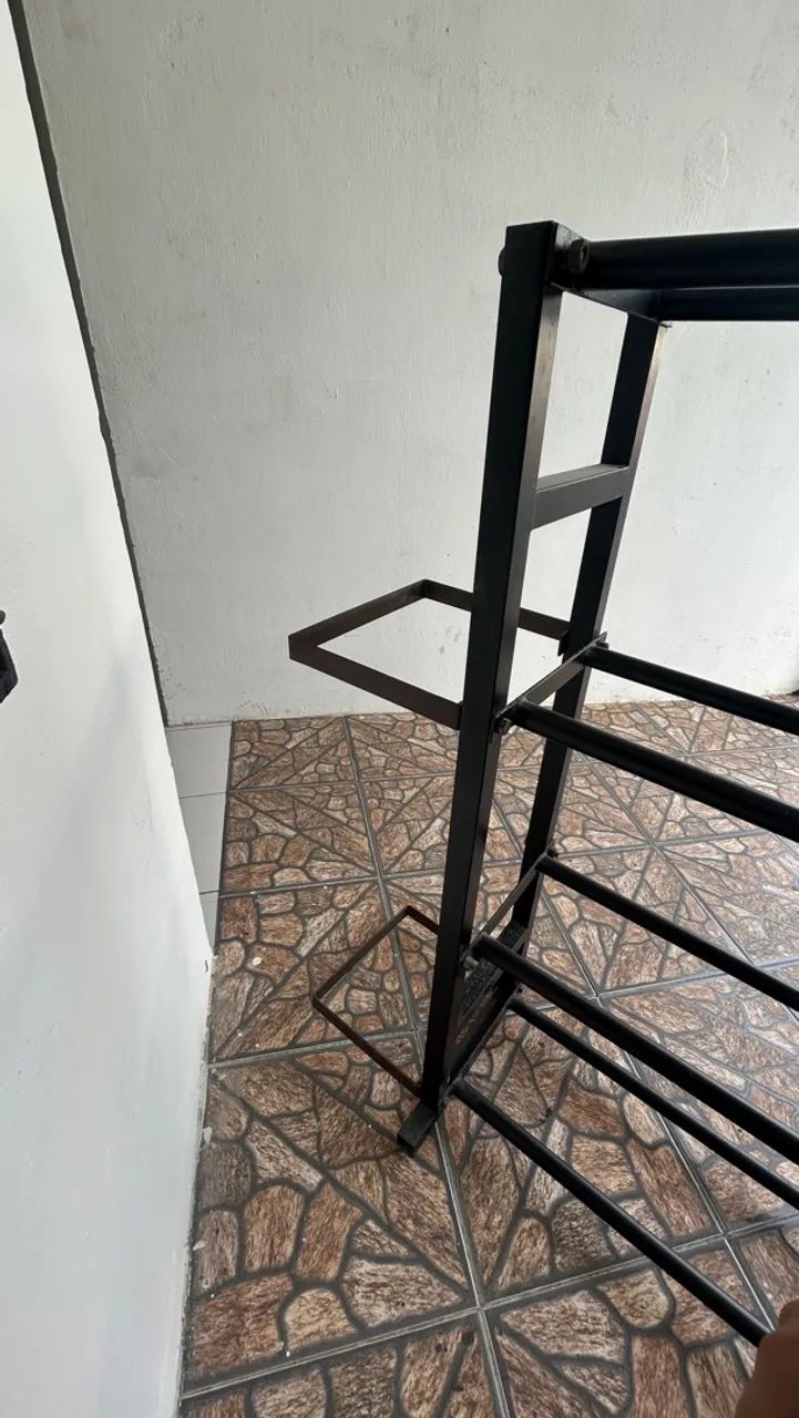 Pratileira para equipamentos de academia - Foto 4