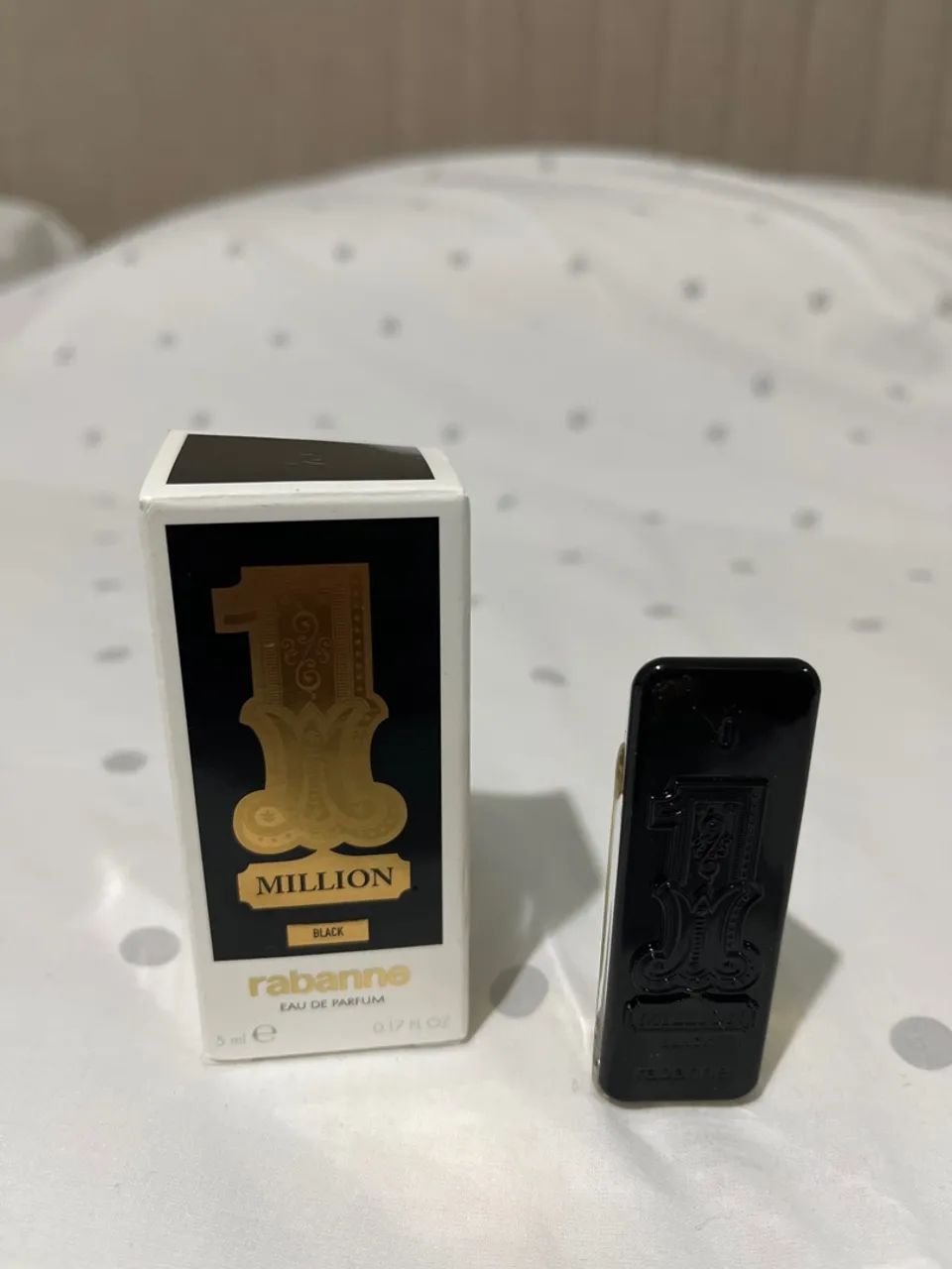 Mini perfume on Million black 