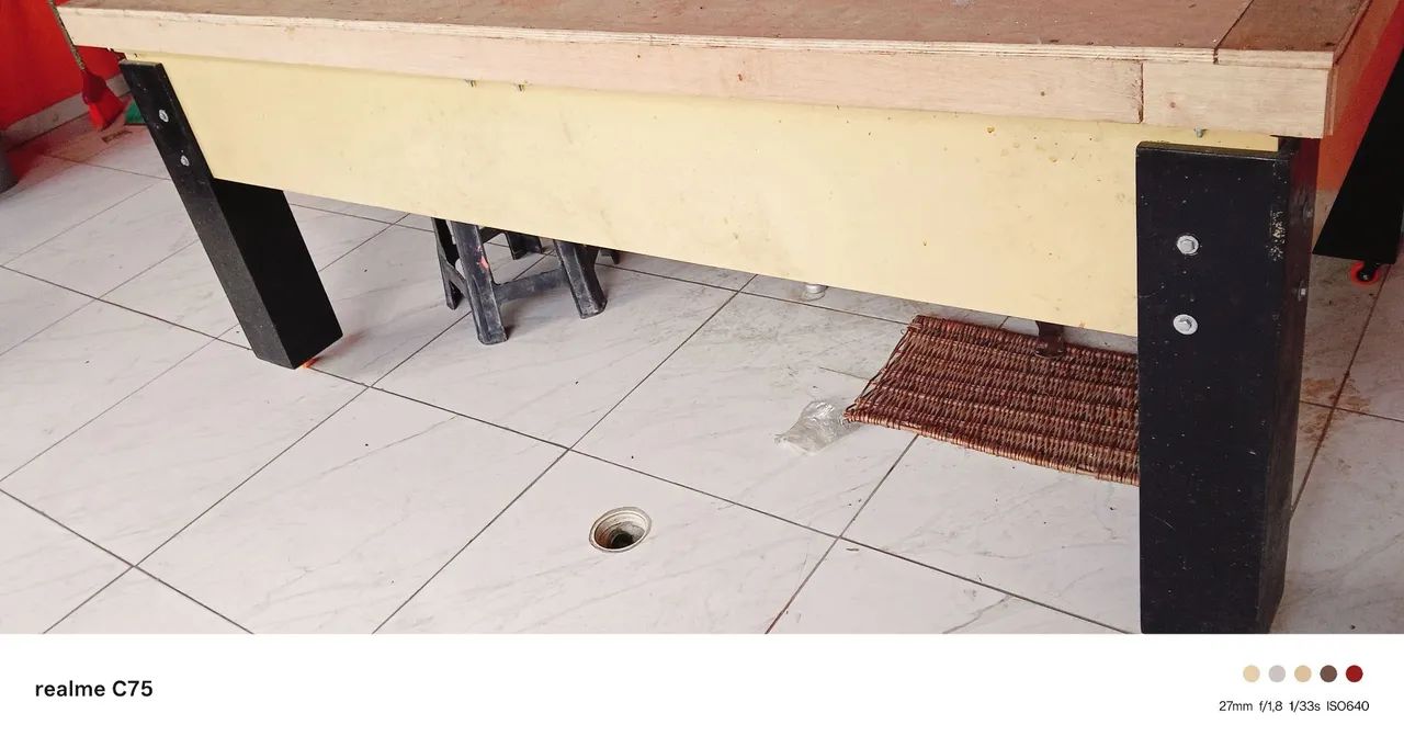 Mesa de sinuca semi-nova sem nenhuma avaria ano novo - Foto 2