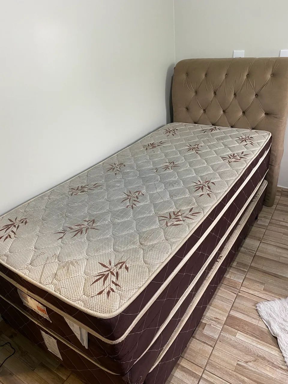 Cama,cabeceira,cama auxiliar em baixo  - Foto 3