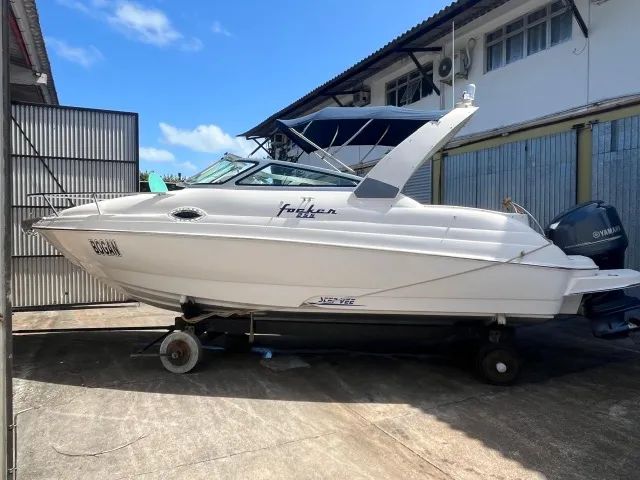 Lancha Focker 255 