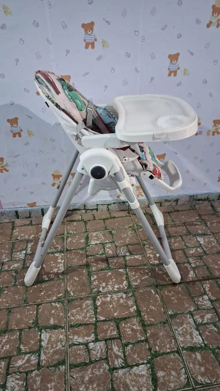 CADEIRA DE ALIMENTAÇÃO 