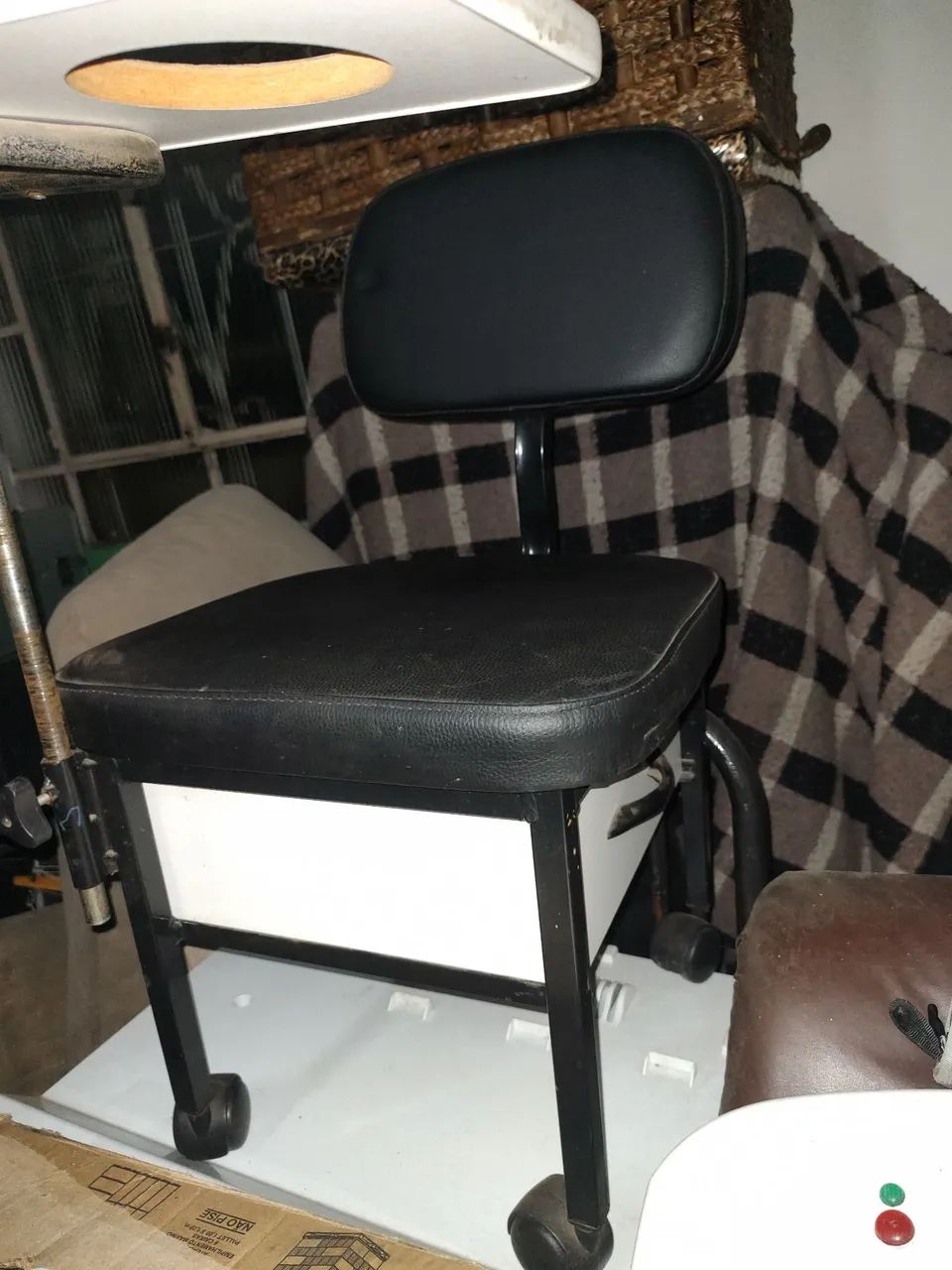 Cadeira manicure 