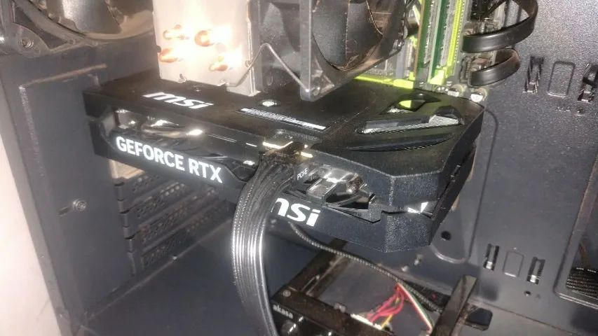 Rtx 5060 - Foto 3