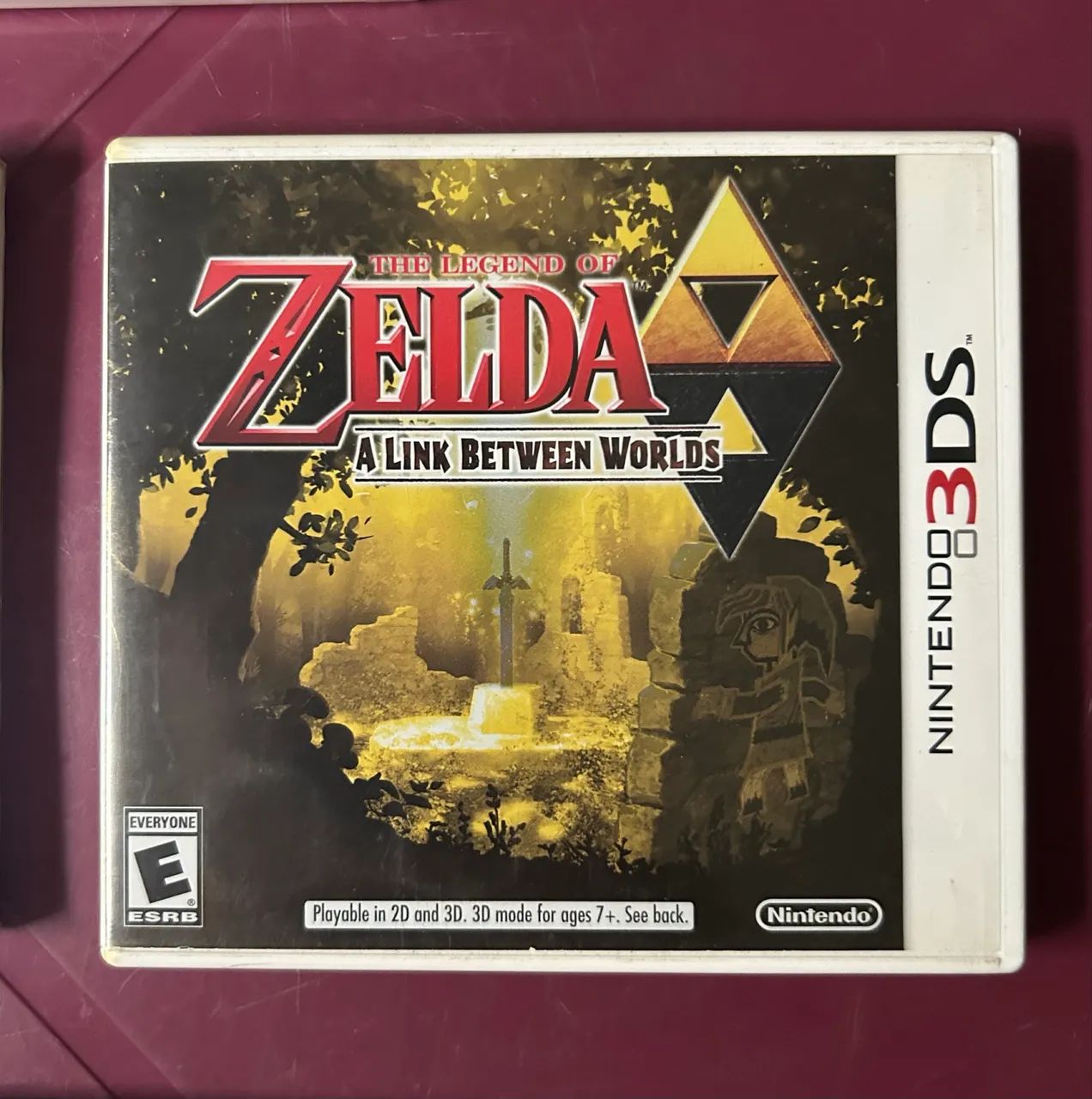 Kit Jogos Nintendo 3DS (Zelda, Batman) - Jogos de Vídeo Game Kit Jogos Nintendo 3DS (Zelda, Batman) - Jogos de Vídeo Game