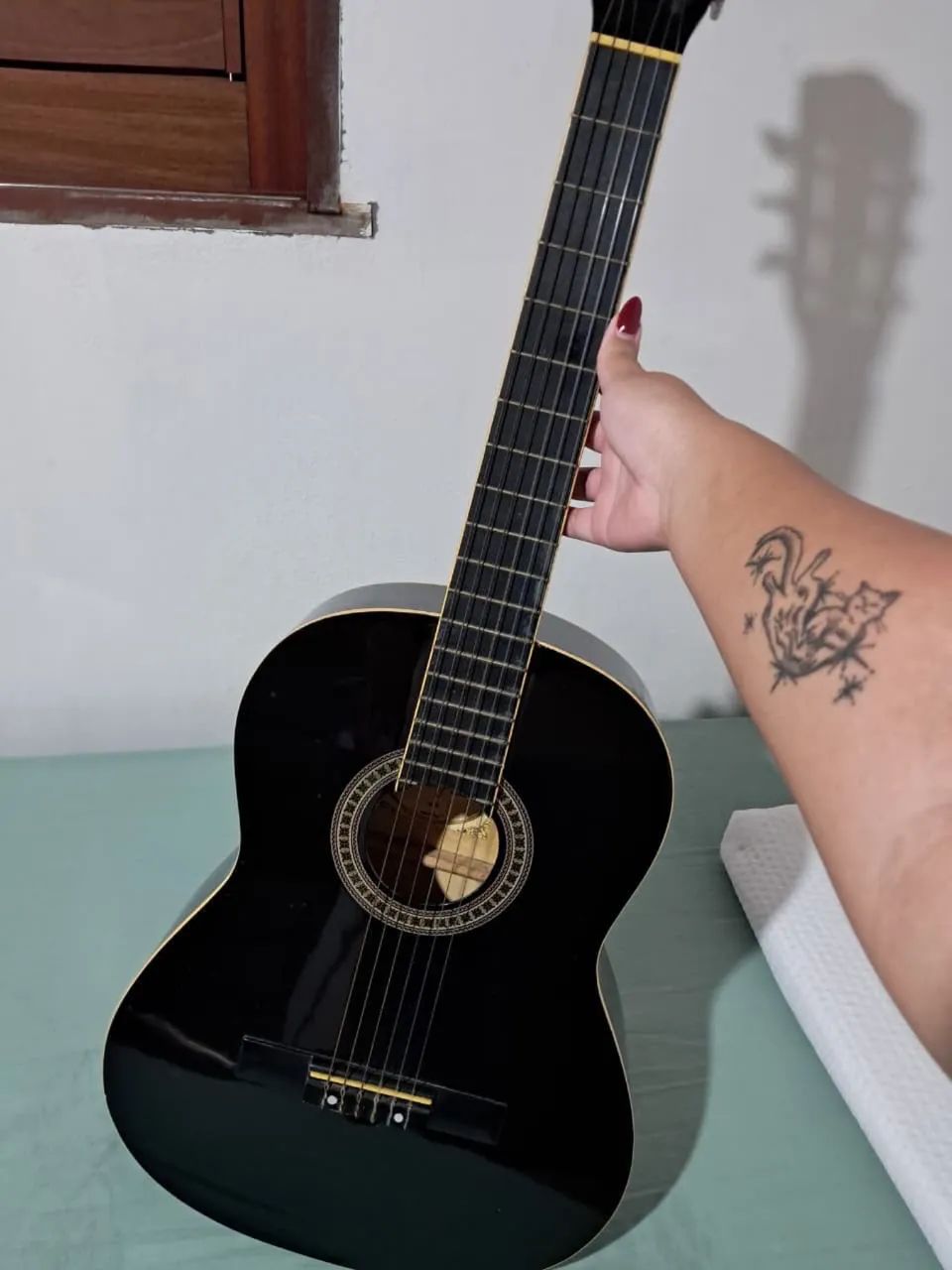 Vendo violão usado