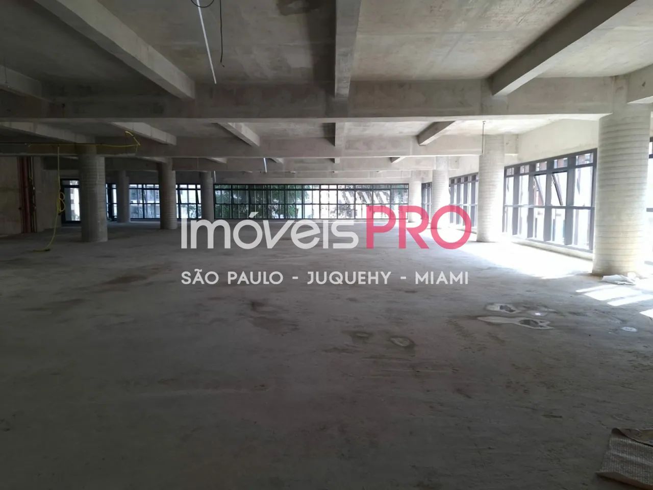 Prédio comercial de 2 andares - Foto 4
