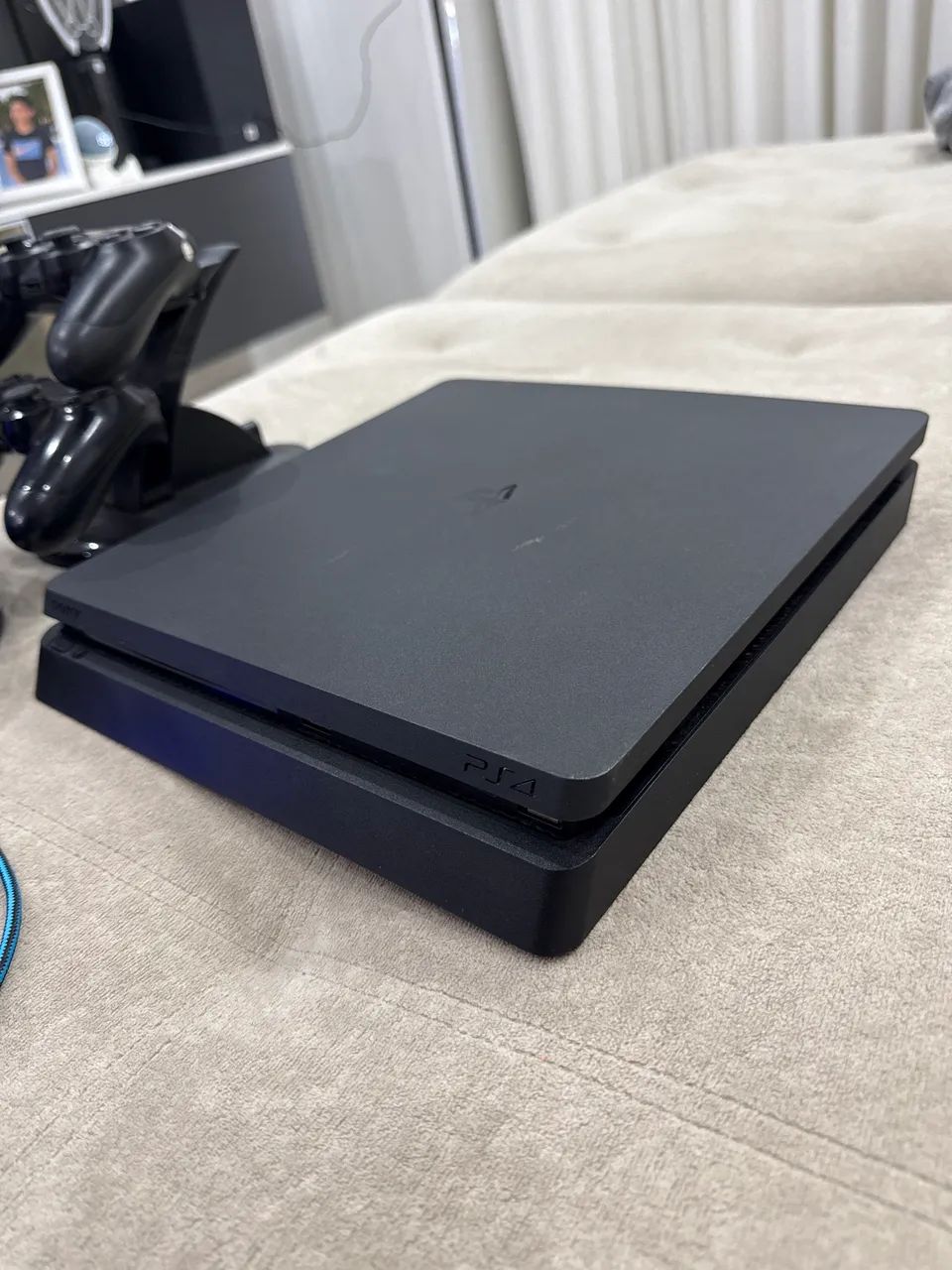 PS4 Slim  - Foto 2