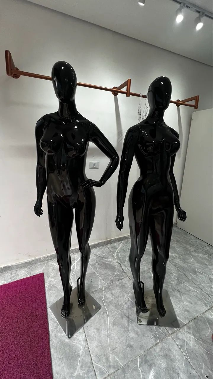 MANEQUIM FIBRA PRETO  - Foto 3
