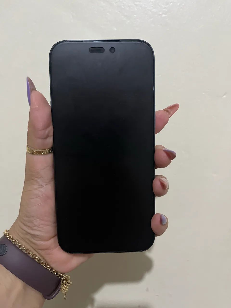 iPhone semi novo 