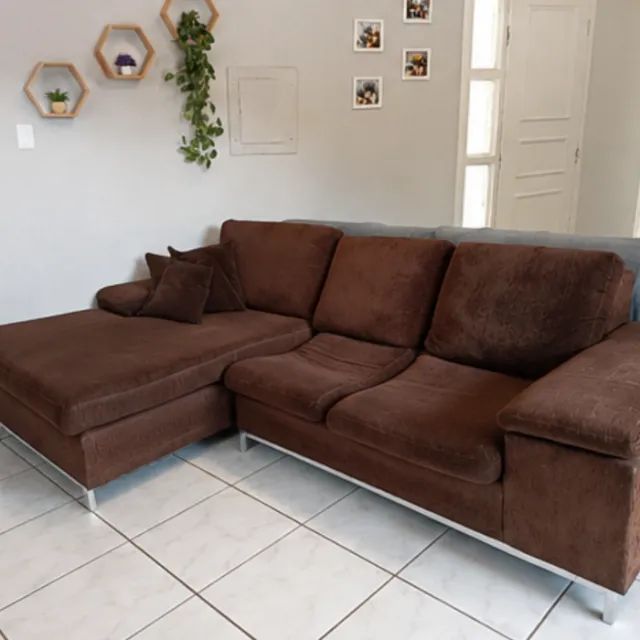Sofá D'Angelis 2,70m com Chaise (LEIA A DESCRIÇÃO - Precisa de Reforma Estrutural)