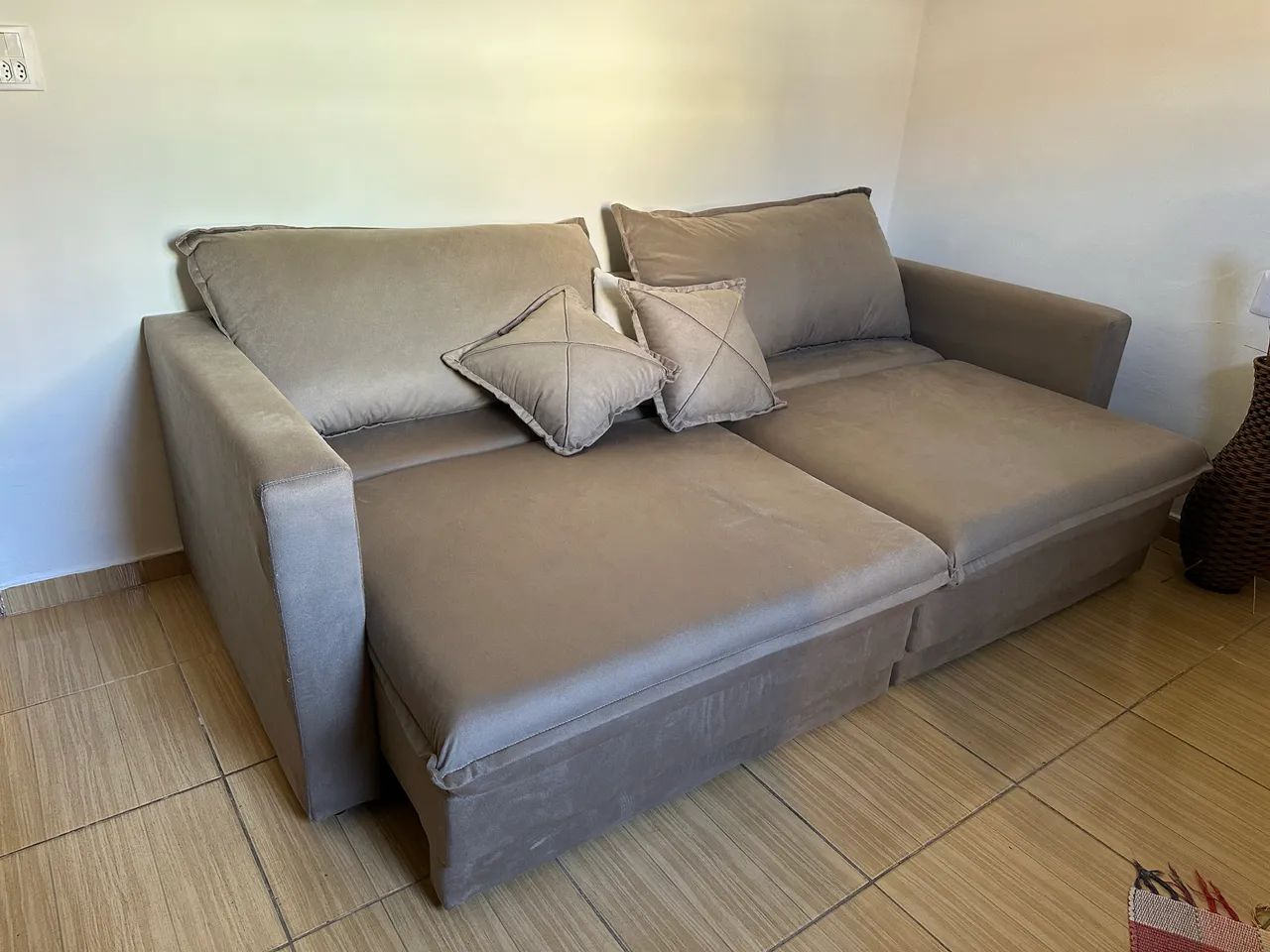 Sofá-cama 2,40m - Foto 2