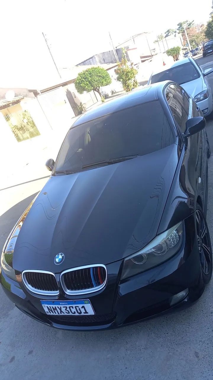 BMW 320I A 2010
