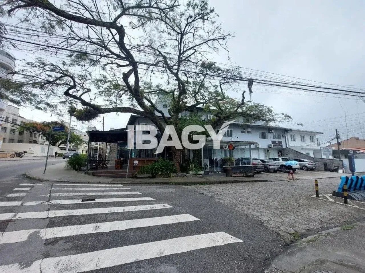 Oportunidade! Salas/Conjuntos em Córrego Grande - Florianópolis