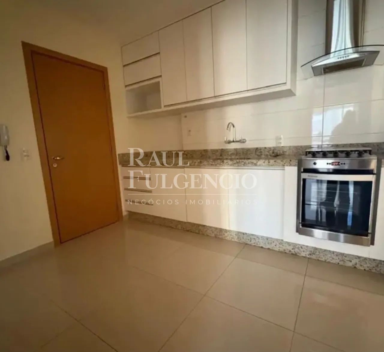 Apartamento á Venda, Edifício Tresor com 95 m² de área útil, - Foto 4
