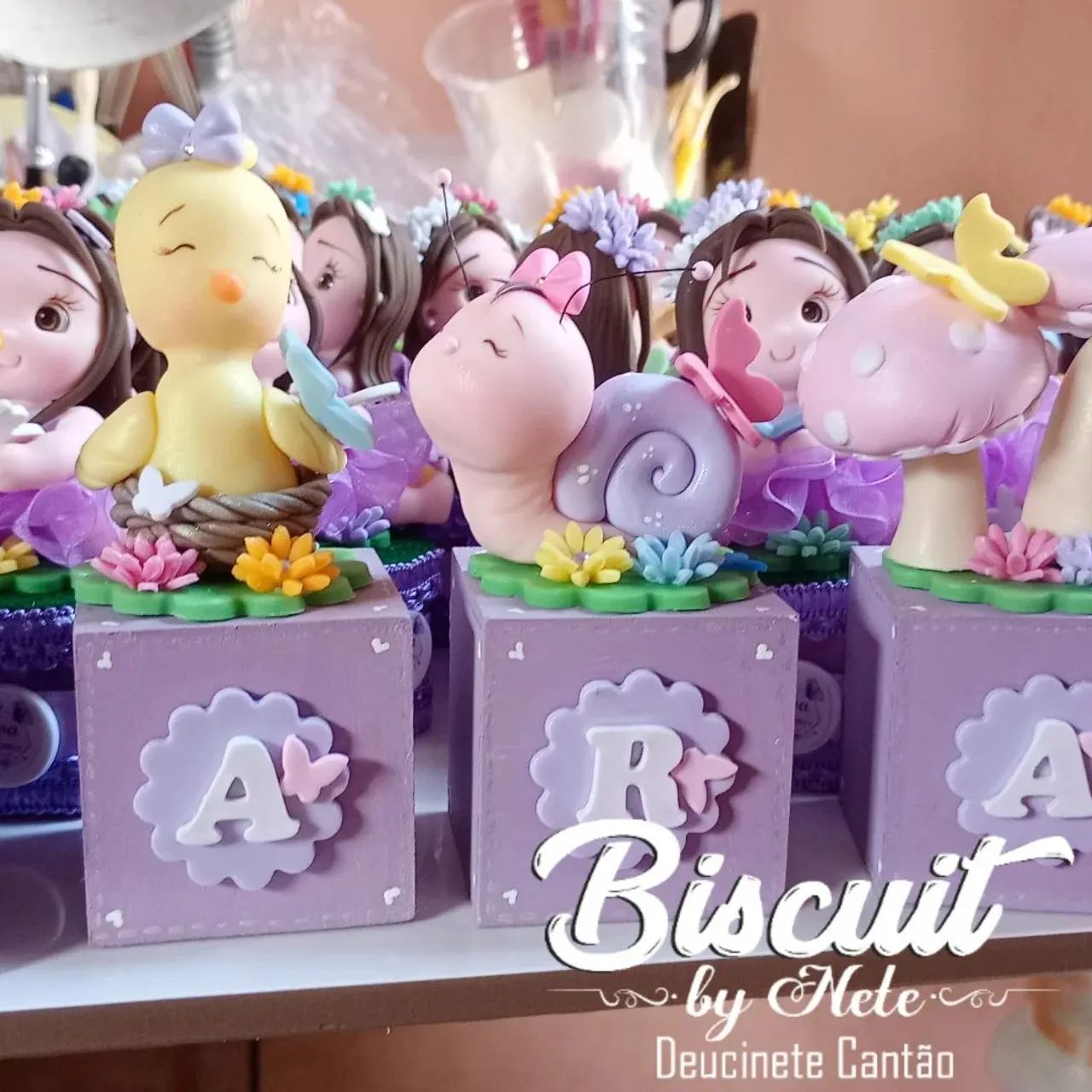 Lembrancinhas de aniversário em Biscuit  - Foto 5