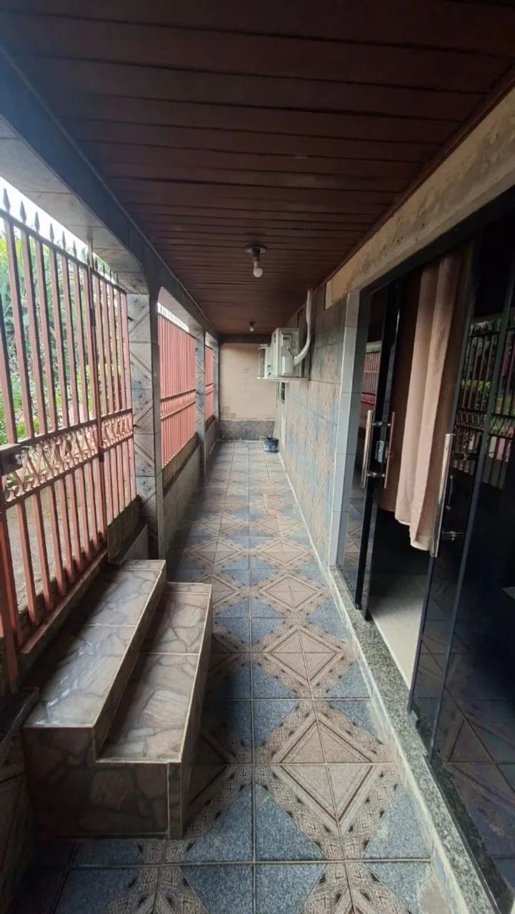 Vendem_se 2 casas no mesmo terreno. - Foto 2