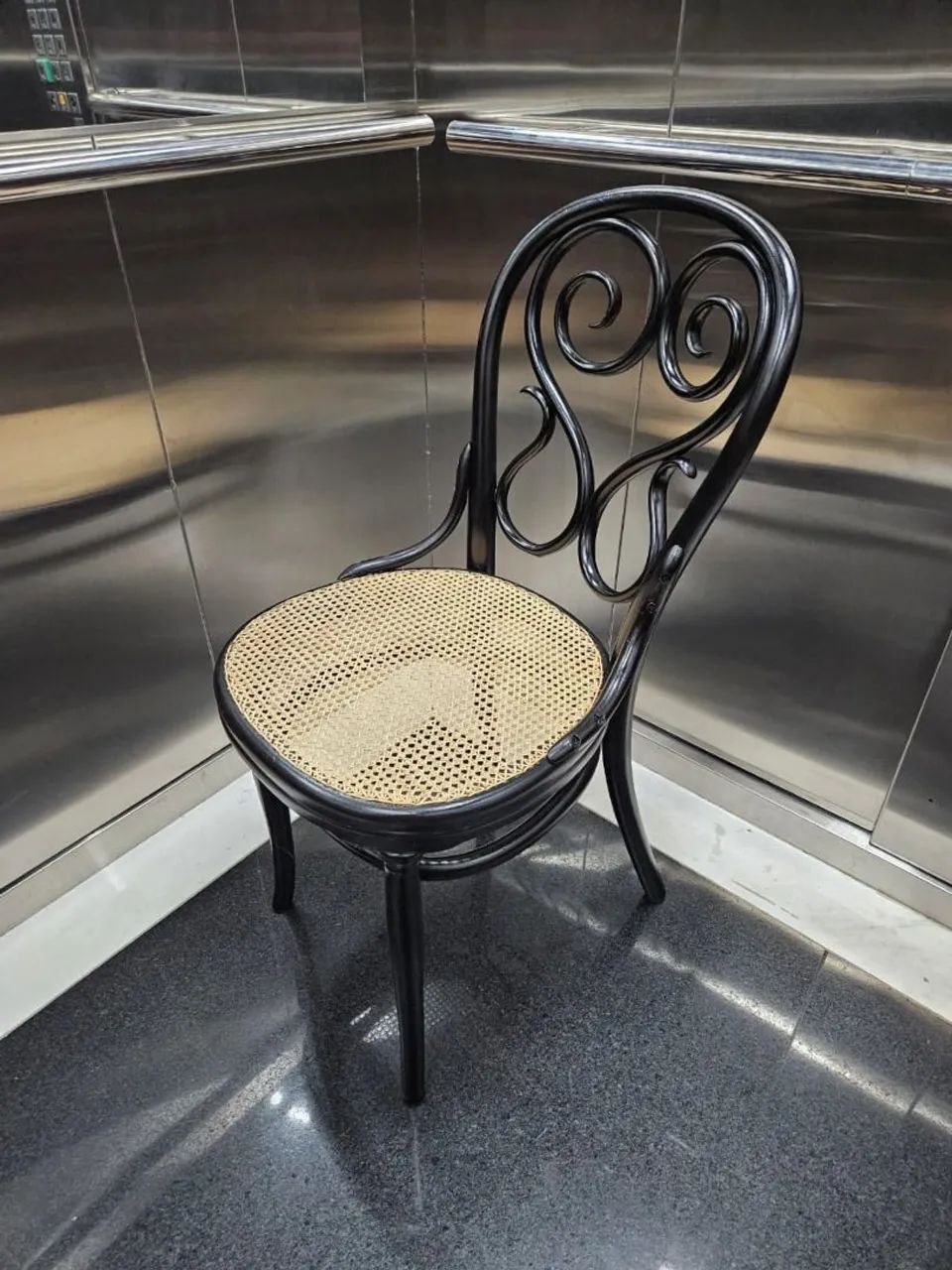 Cadeira Thonet Original Restaurada. - Foto 4