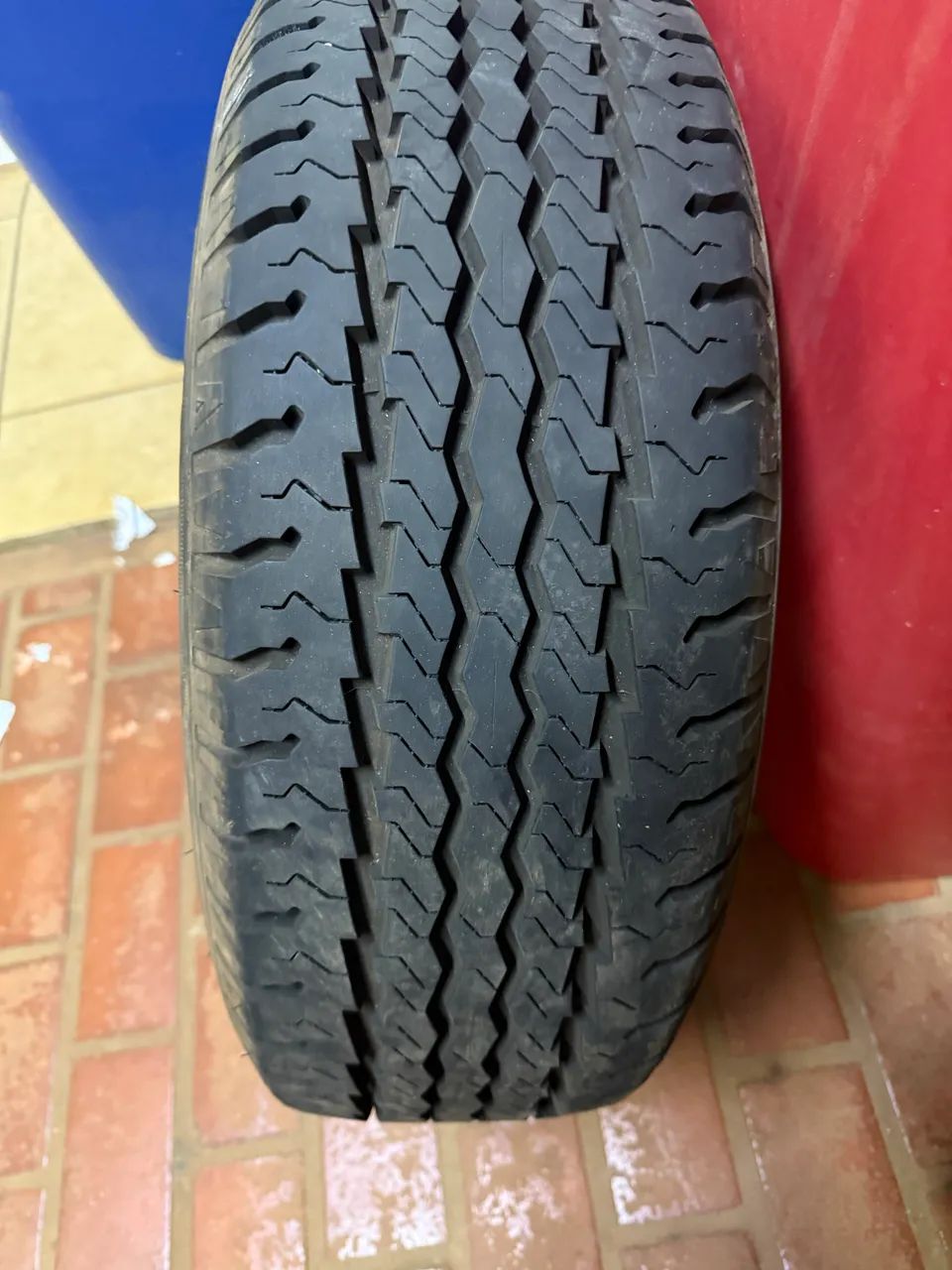 Pneu 225/65-16 - Foto 5