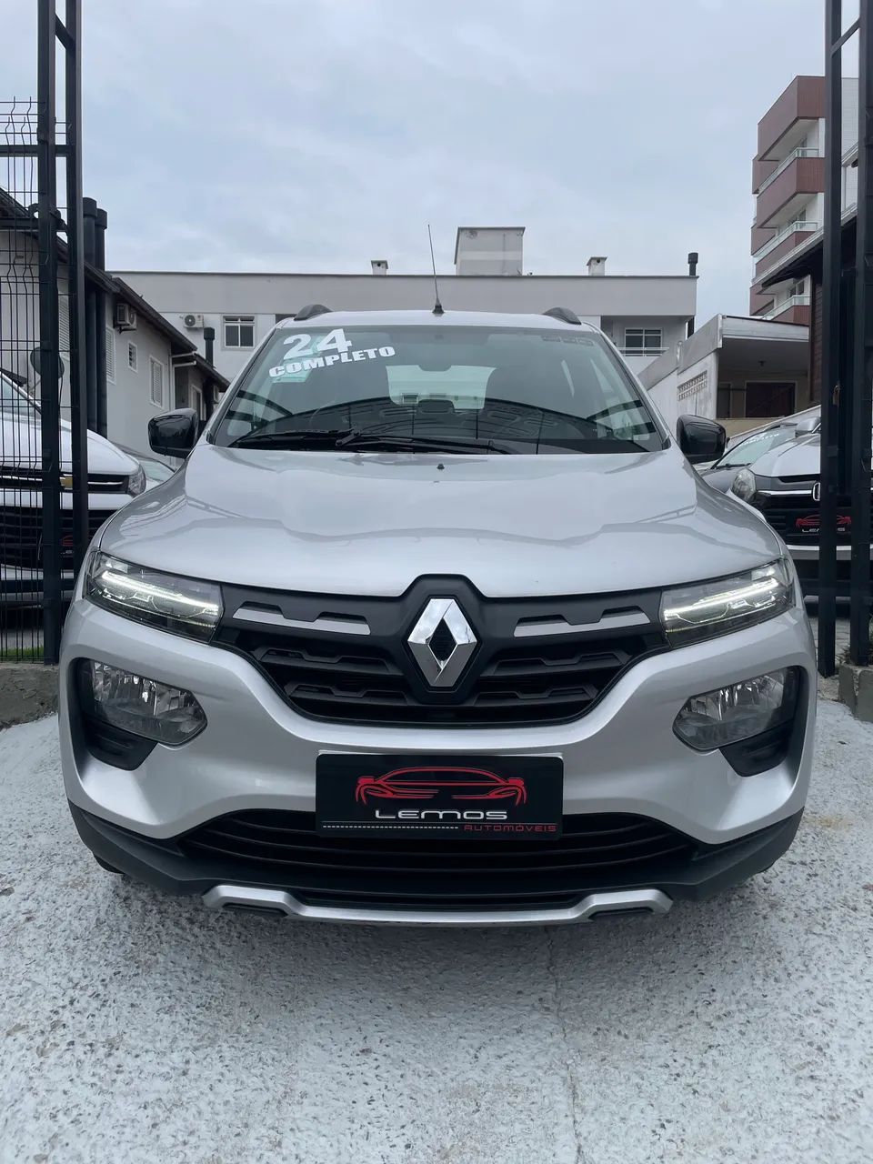 Renault Kwid Outsider 1.0 Flex 12V 5P Mec. 2024 - Foto 2