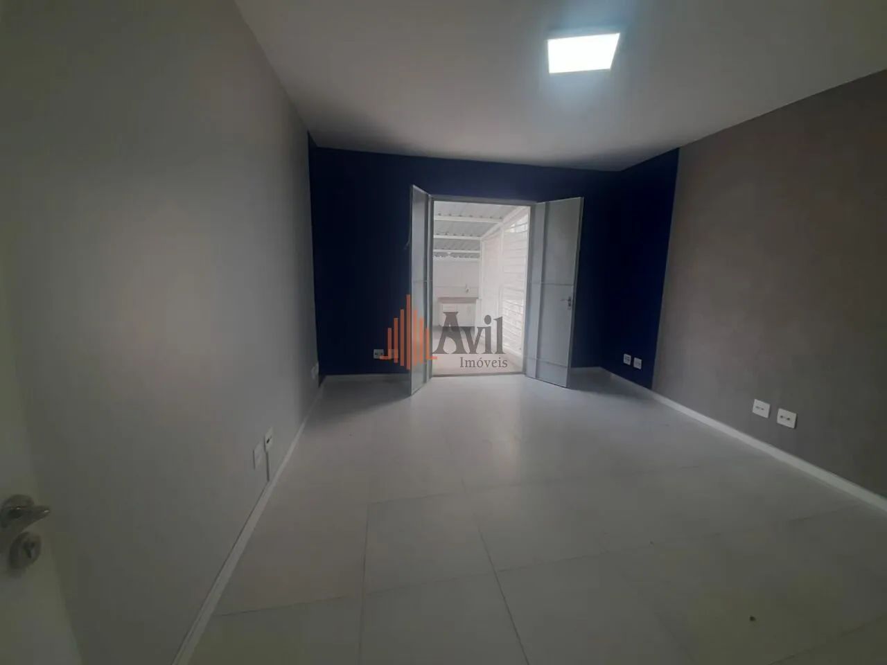 Sobrado Comercial 150m² com 5 salas para Locação no Tatuapé