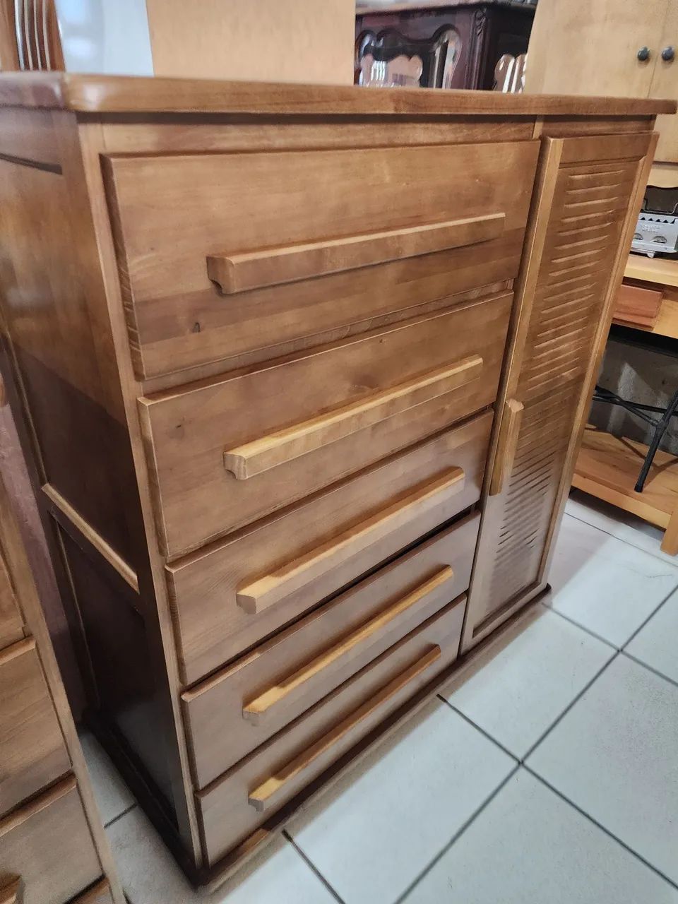 Cômodas novas em madeira  - Foto 3