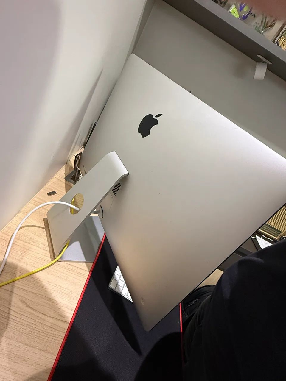 Apple iMac 27 Retina Ci7 32Gb Ram 1Tb SSD - Computadores e