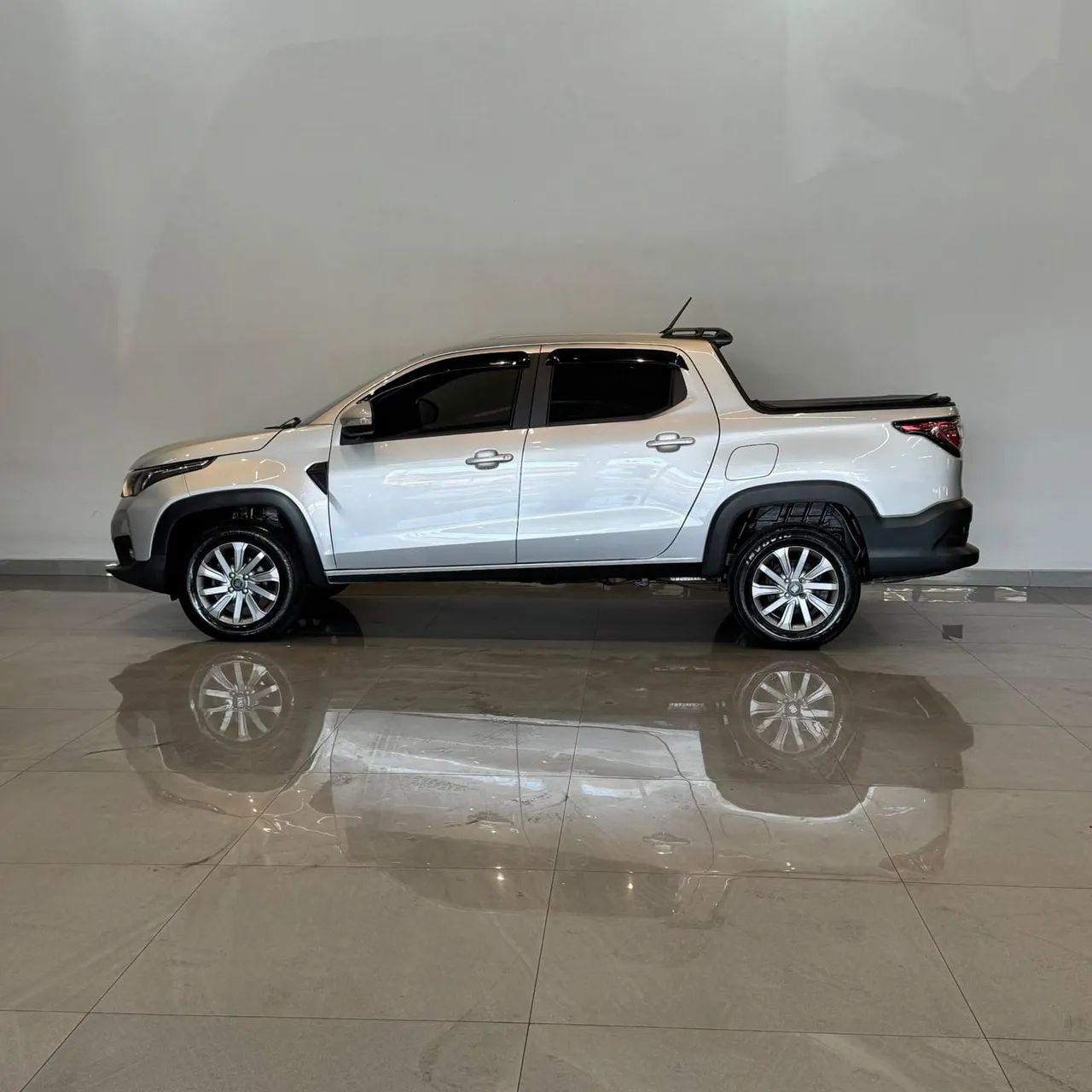 Fiat Strada Freedom 1.3 Flex 8V CD 2021 - Foto 4