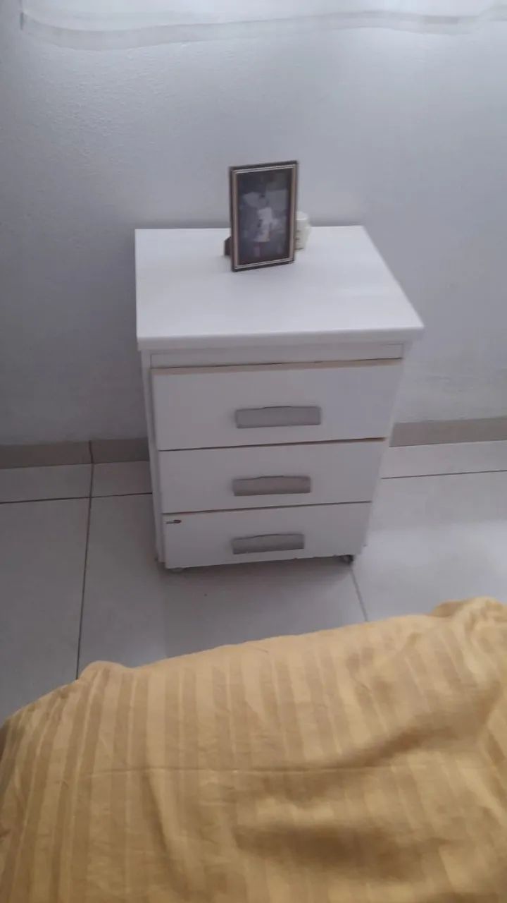 Criado de cabeceira de cama - Foto 2