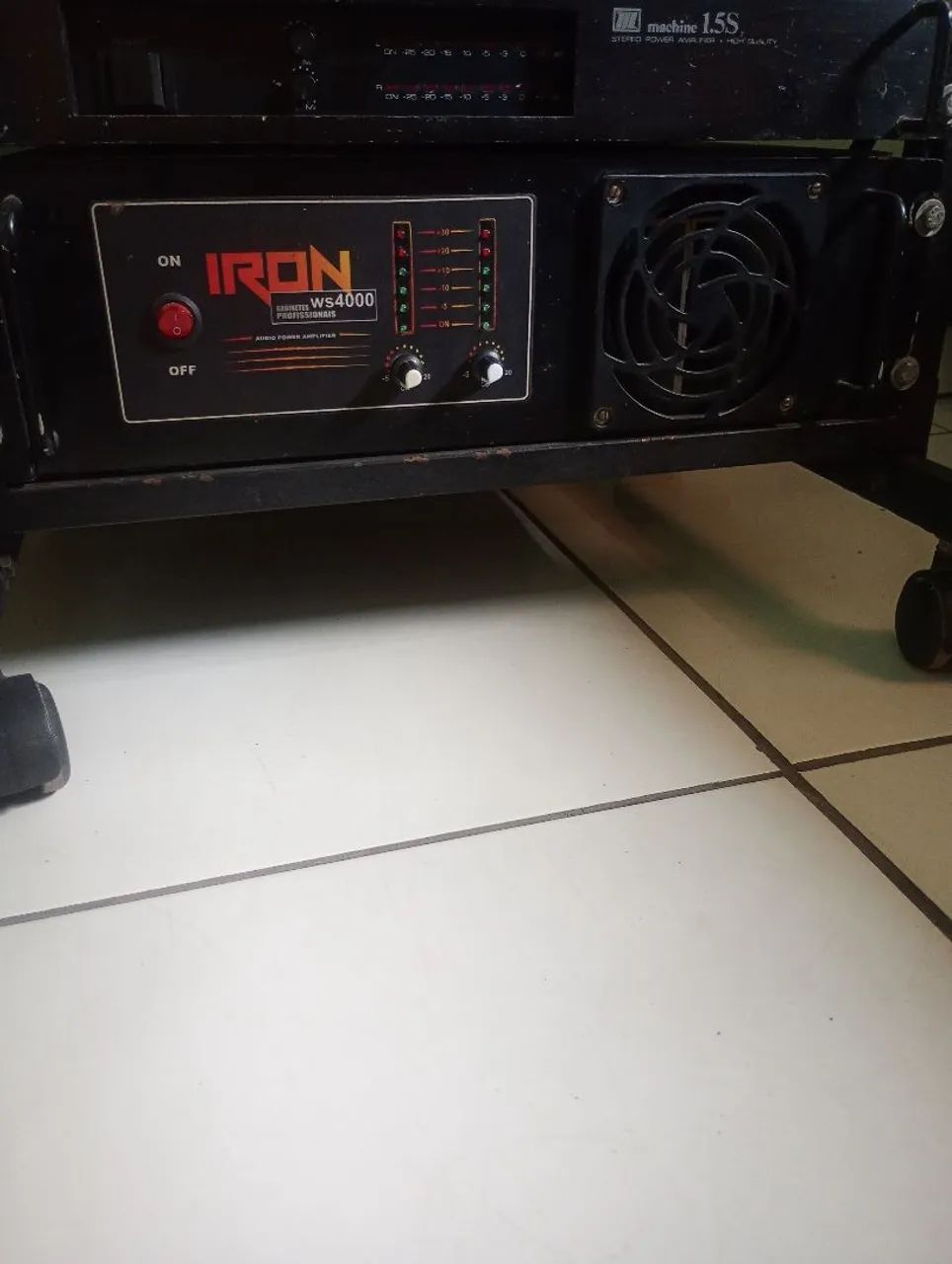 AMPLIFICADOR 2.000 W RMS