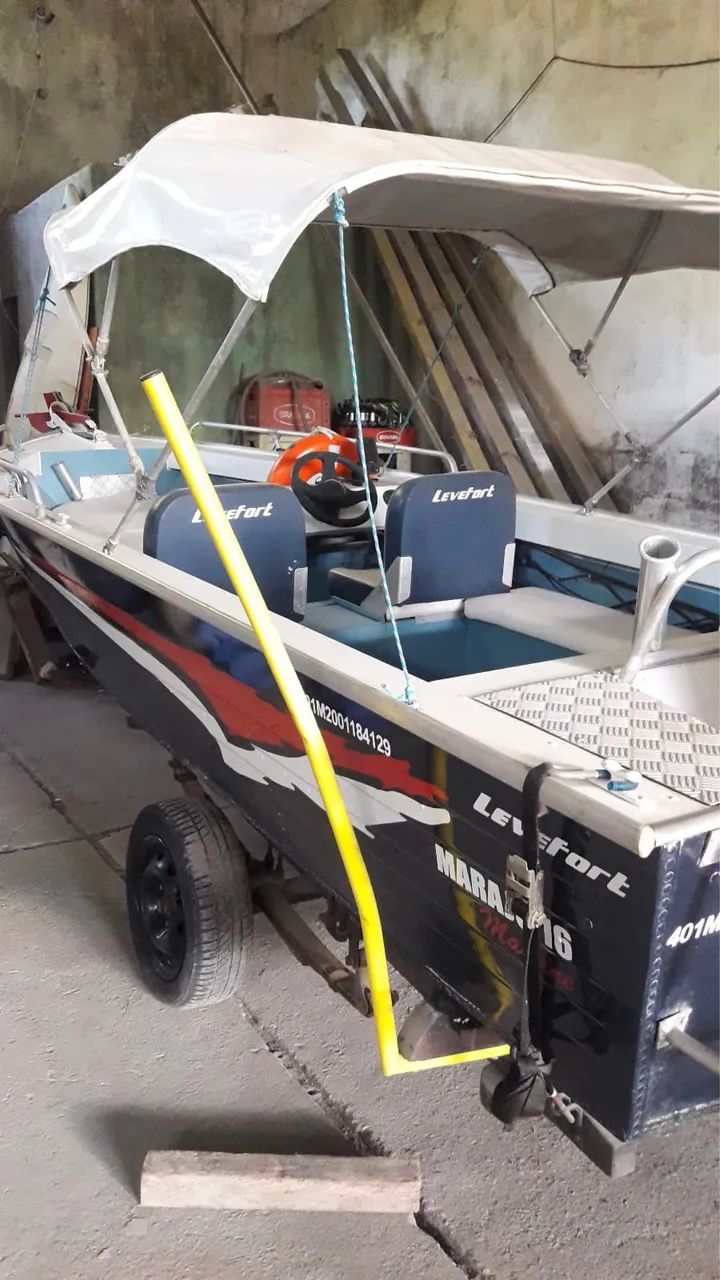Lancha leve forte motor Yamaha zero - Foto 6
