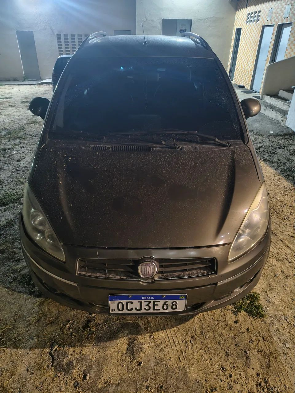 Fiat Idea Essence Dualogic 1.6 Flex 16V 5P 2012 - Foto 2
