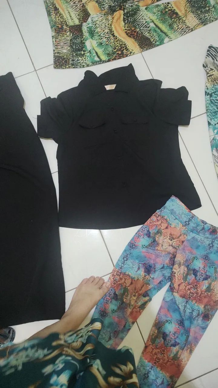 Vendo roupas usadas em ótimo estado. - Foto 3