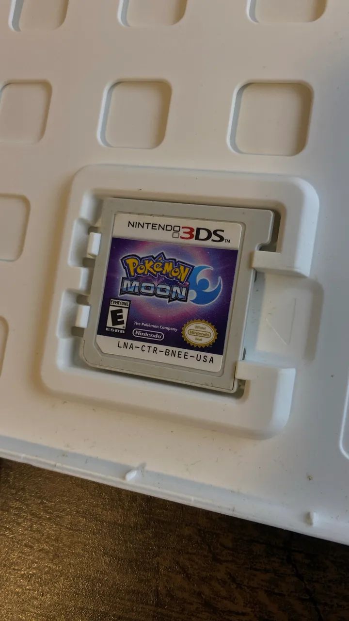 Pokémon Moon + Caixa  - Foto 2