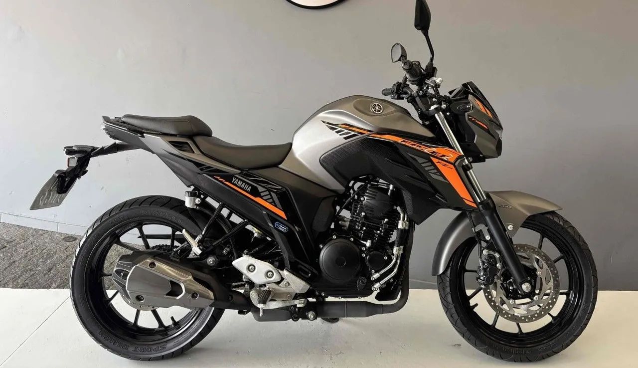 FZ25 Conect 2025