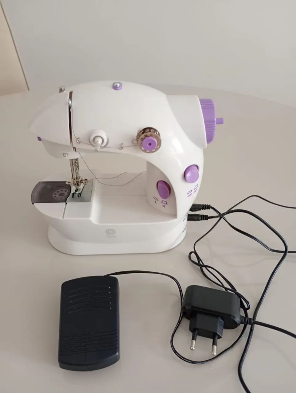 Máquina de costura