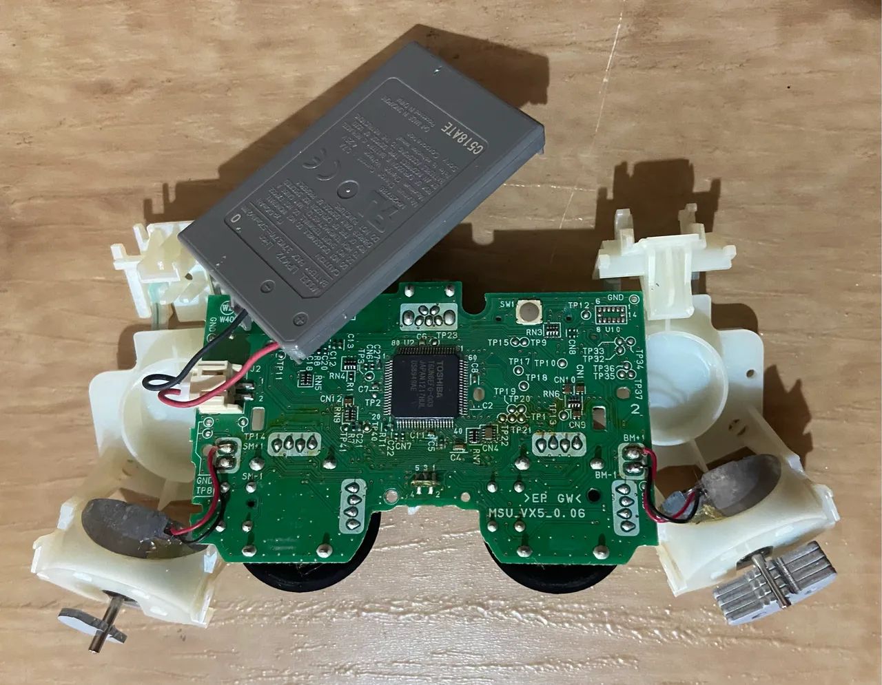 Controle de PlayStation 3 branco original, funcionando 100% - Foto 6