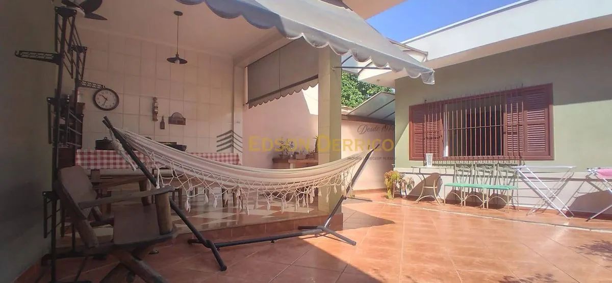Casa com 3 Quartos à Venda, Centro - Pindamonhangaba - Foto 4