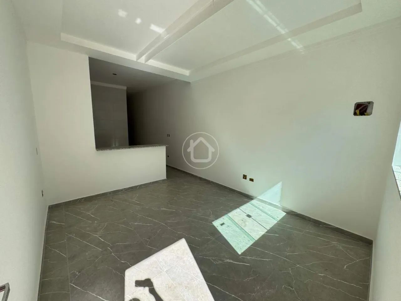 CASA COM SUITE OTIMO ACABAMENTO - Foto 3